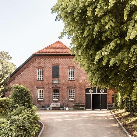 Hotel Hofgut Mollberg à Wiefelstede Extérieur photo