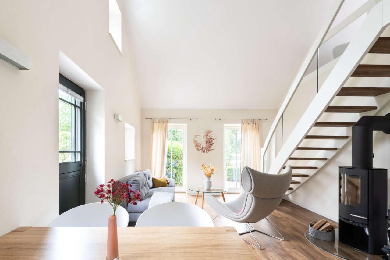 Hotel Hofgut Mollberg à Wiefelstede Extérieur photo